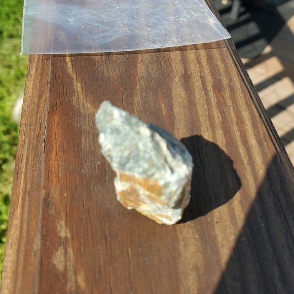 #8 Raw Apatite Crystal - Picture 10 of 10